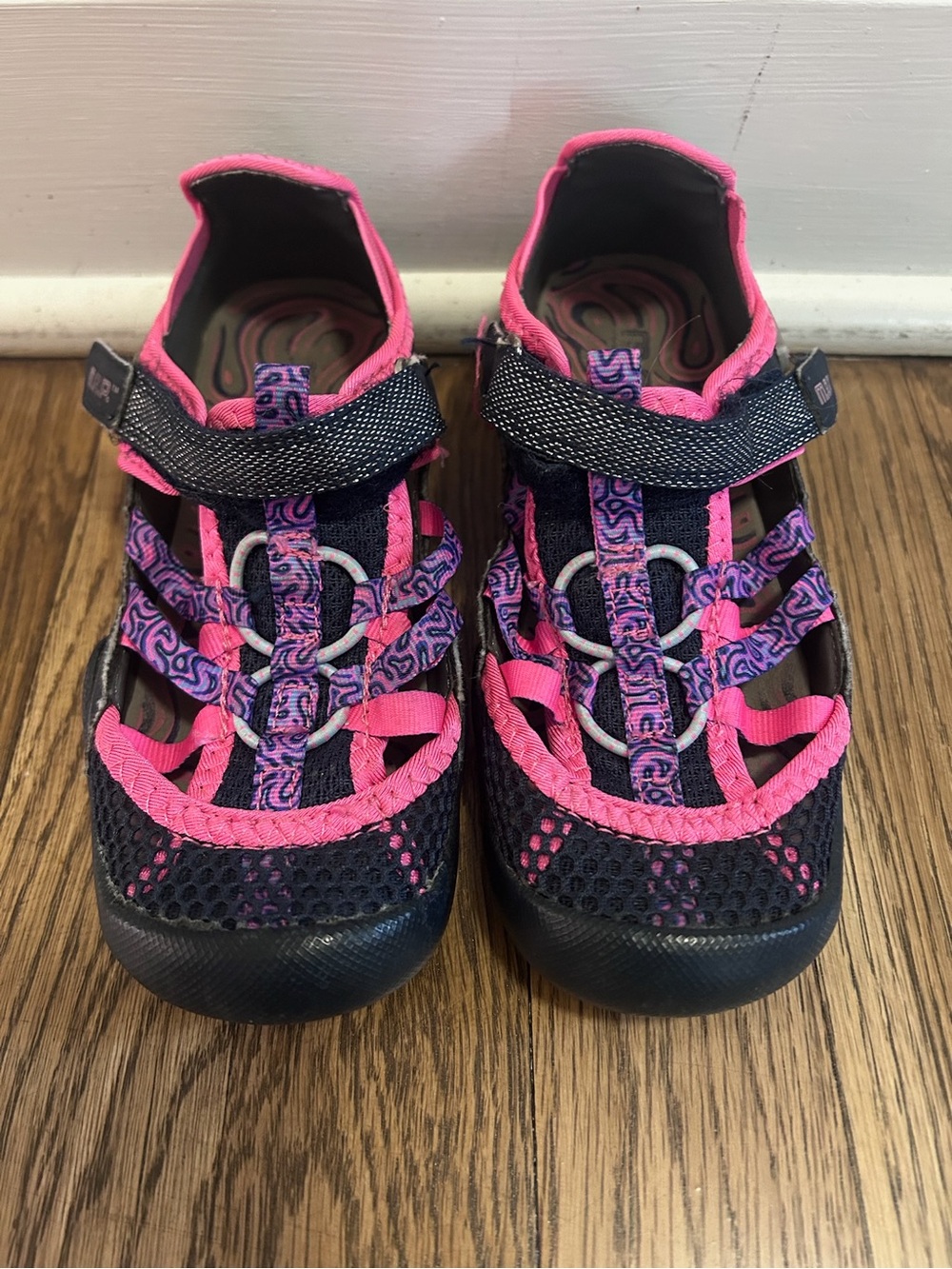 M.A.P. Niagara's Girls Sz 12 Navy & Pink Outdoor Fisherman's Sandals Water Shoes